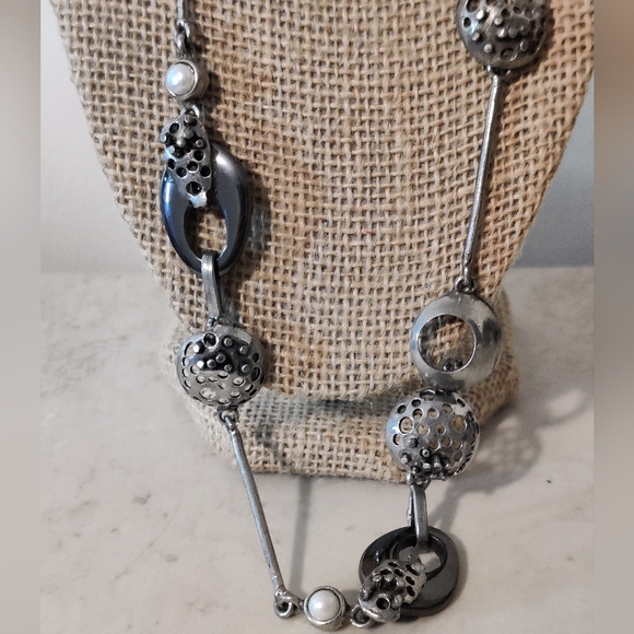 Modernist Long Necklace by Sonia Ferland Osmose - Picture 7 of 15